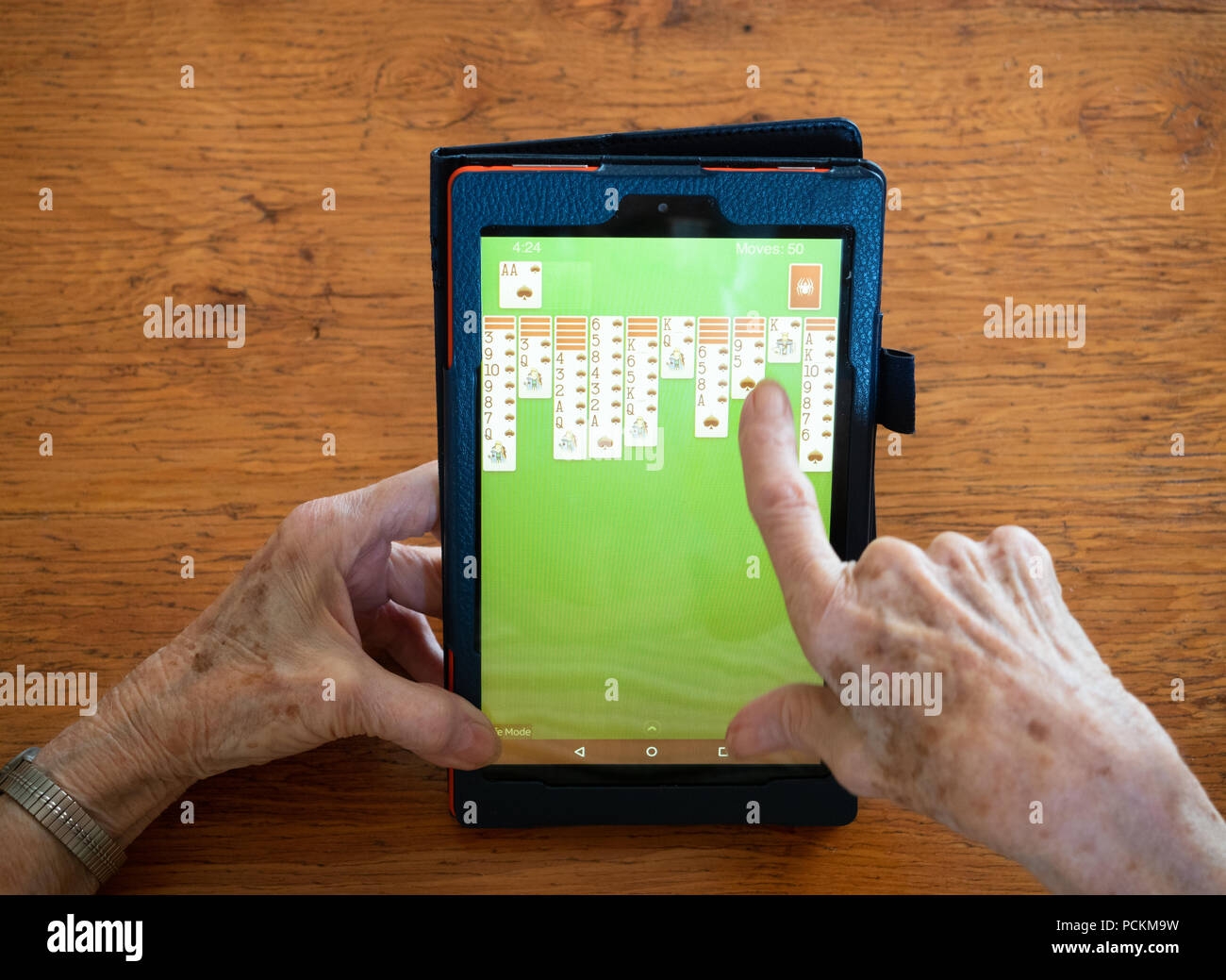 Elderly Electronic Solitaire Game Electronic Solitaire For Seniors Electronic Solitaire For Seniors