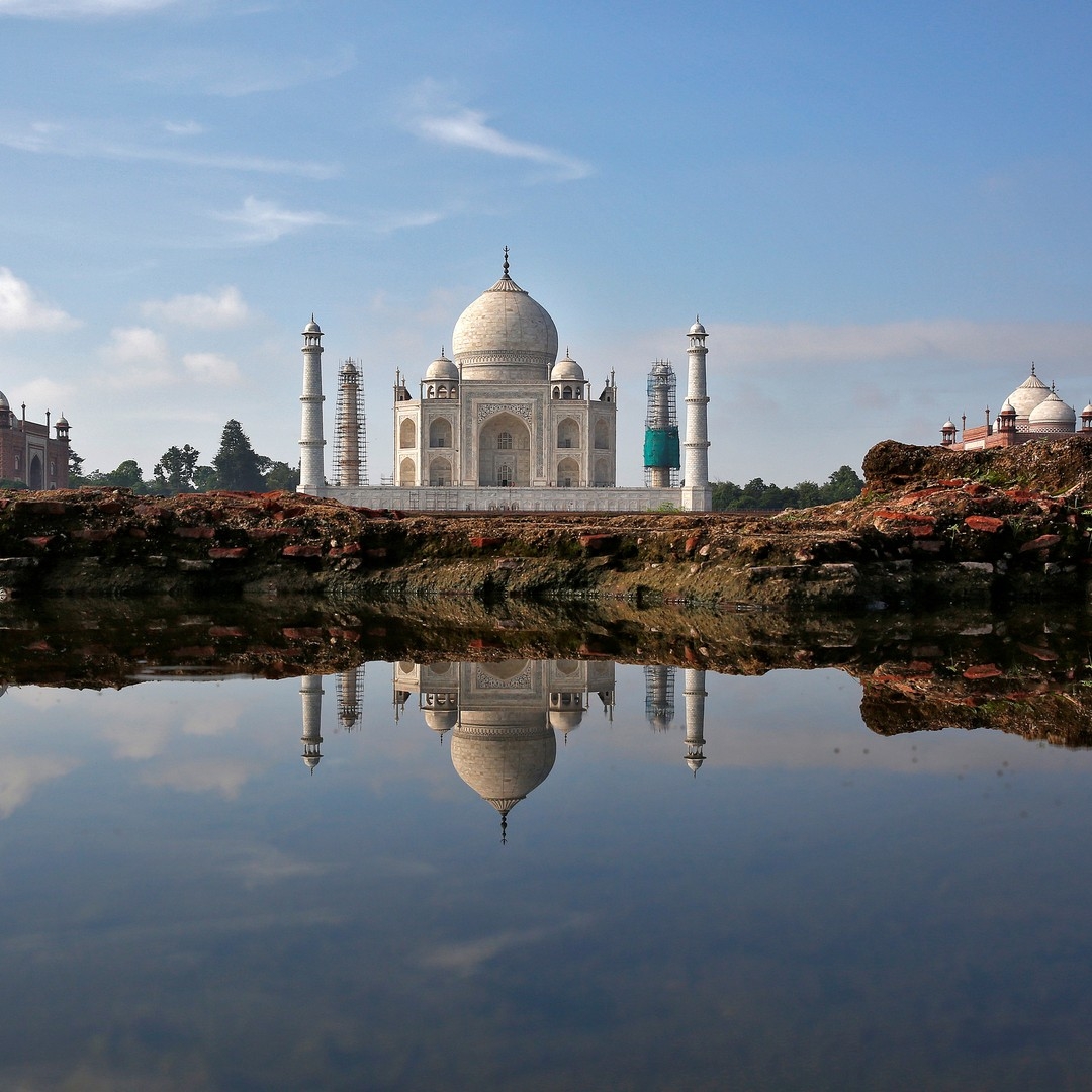 taj mahal site crossword clue