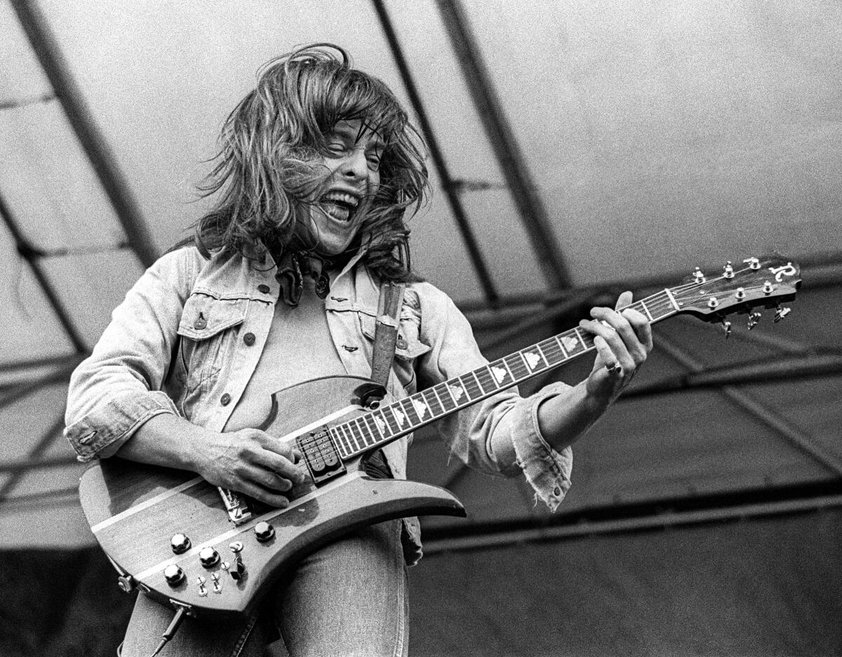 Rick Derringer Dead Hang On Sloopy Guitarist Was 77 Los Angeles Times Rick Derringer Dead Hang On Sloopy Guitarist Was 77 Los Angeles Times