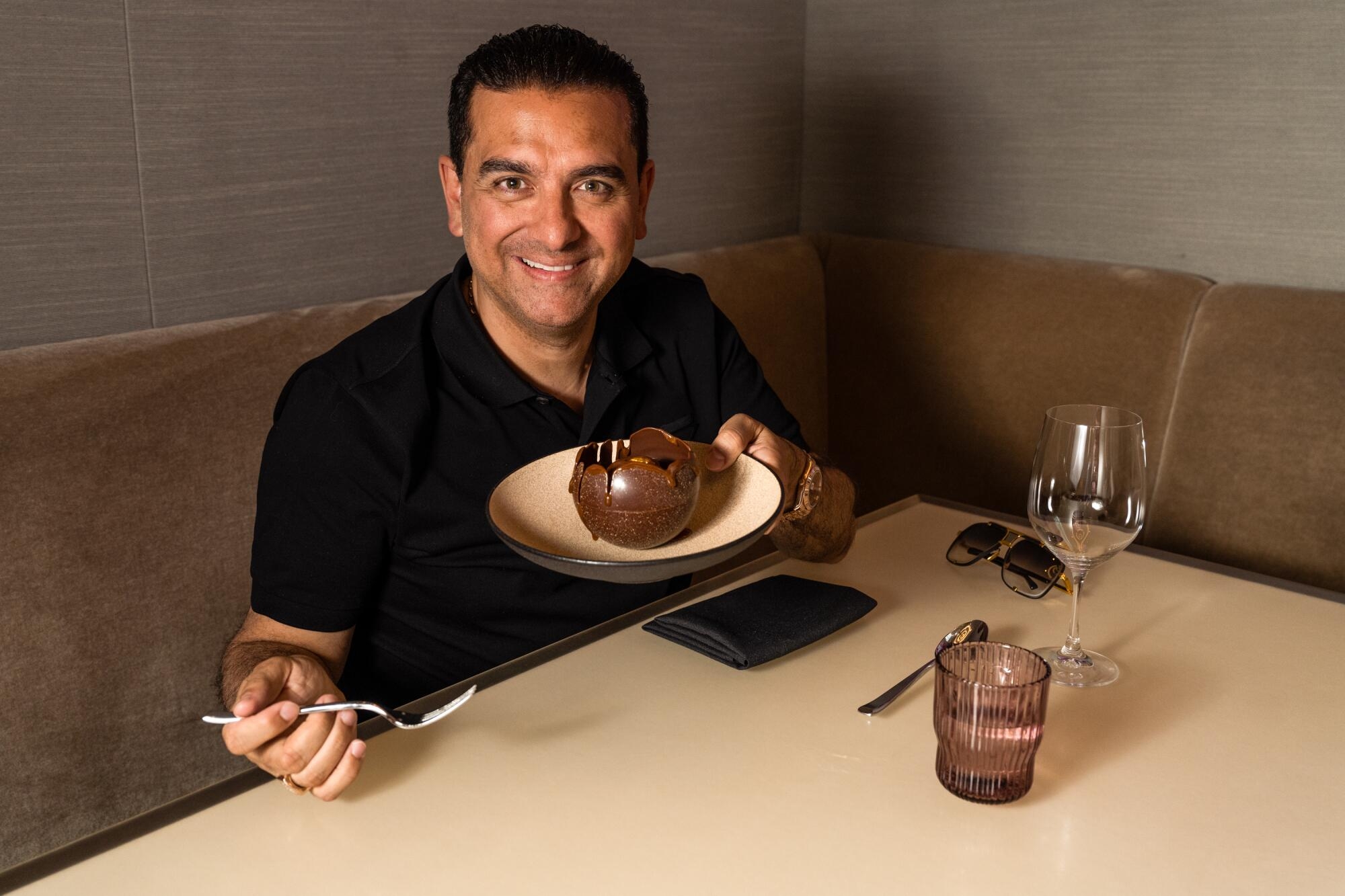 The Best Desserts In Las Vegas With Cake Boss Buddy Valastro Los Angeles Times